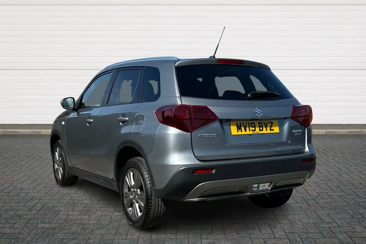 2019-suzuki-vitara-10-boosterjet-sz-t-big-10