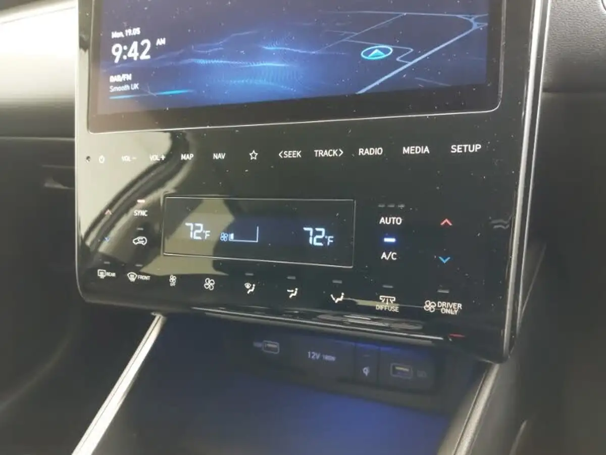 2022-hyundai-tucson-16-t-gdi-premium-230ps-hybrid-auto-big-14