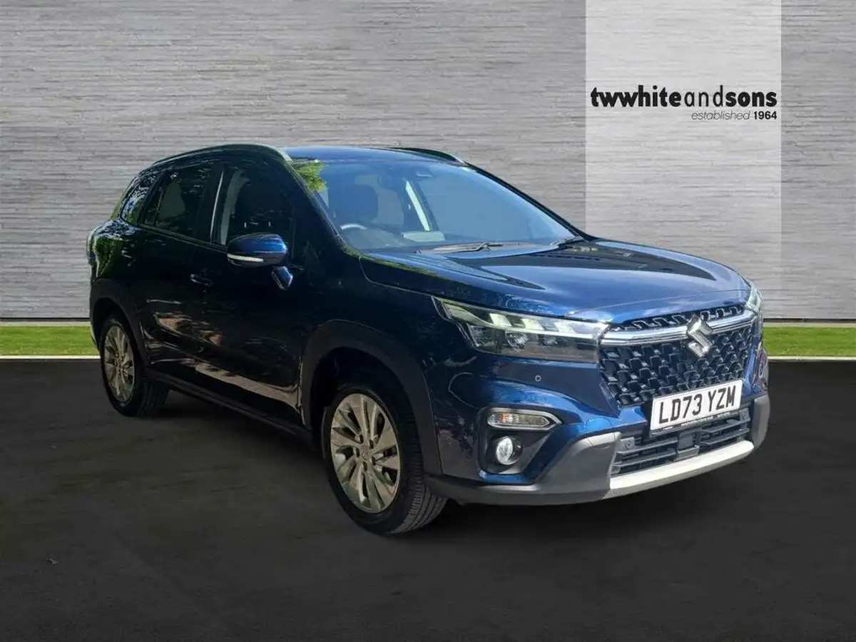 2023-suzuki-s-cross-14-boosterjet-motion-big-1
