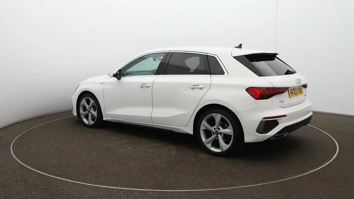 2022-audi-a3-15-35-tfsi-s-line-sportback-5d-tronic-big-32