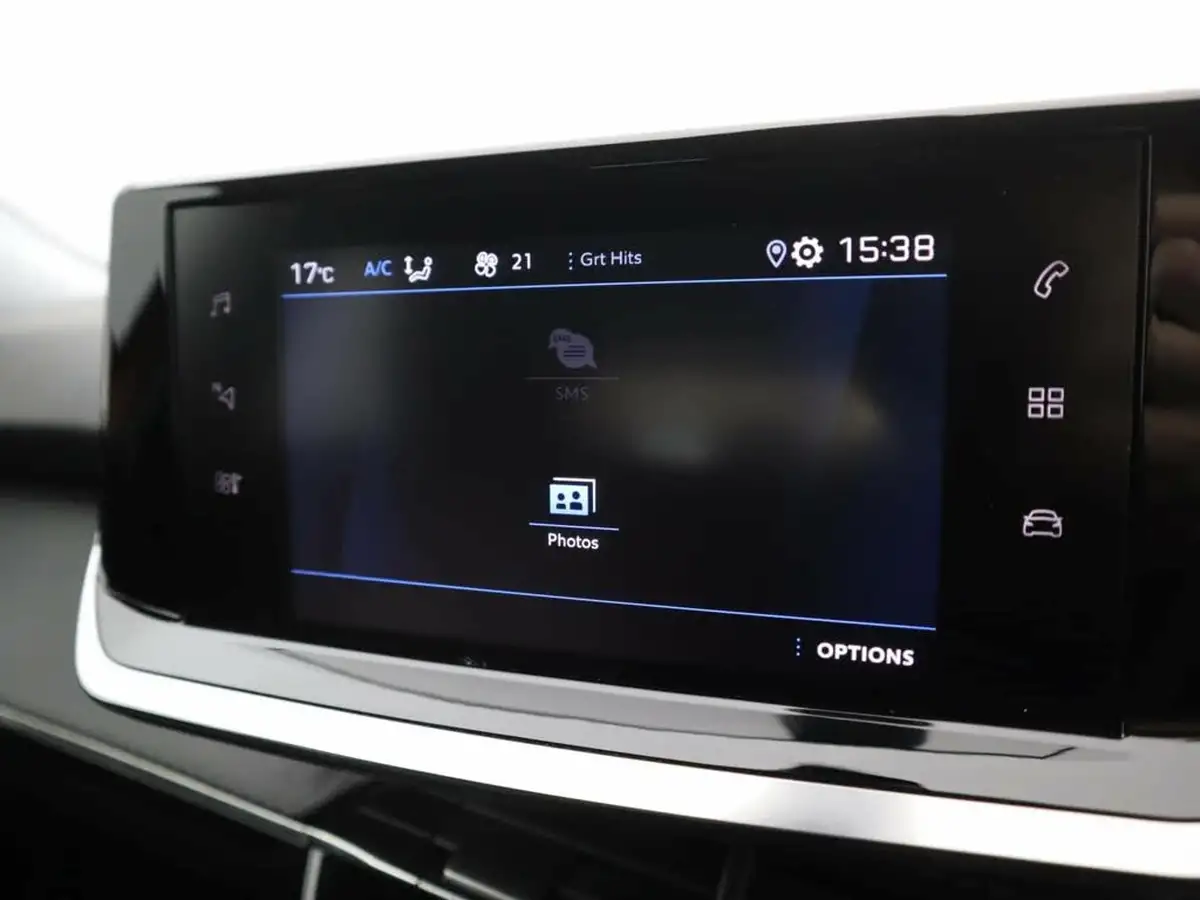 2021-peugeot-2008-suv-12-puretech-allure-130bhp-eat8-big-24