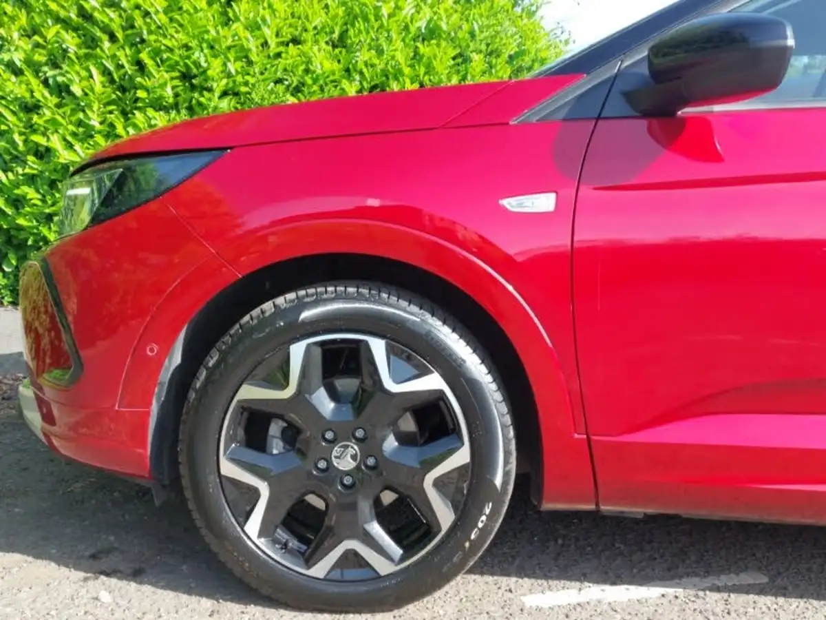 2024-vauxhall-grandland-12-ultimate-130ps-big-11