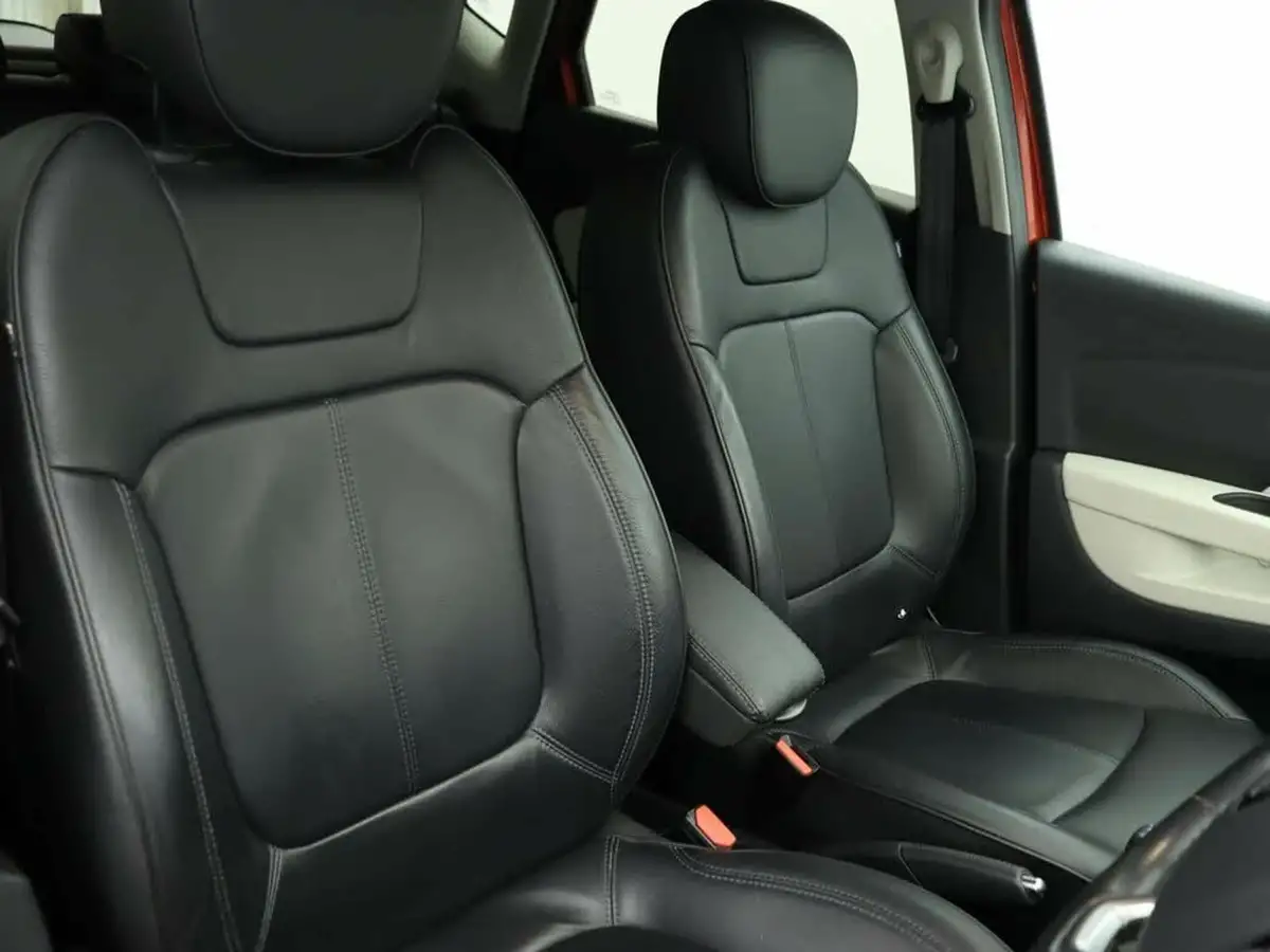 2019-renault-captur-09-tce-gt-line-big-8