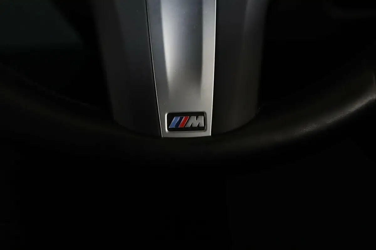 2022-bmw-8-series-30-840i-m-sport-convertible-2d-big-64