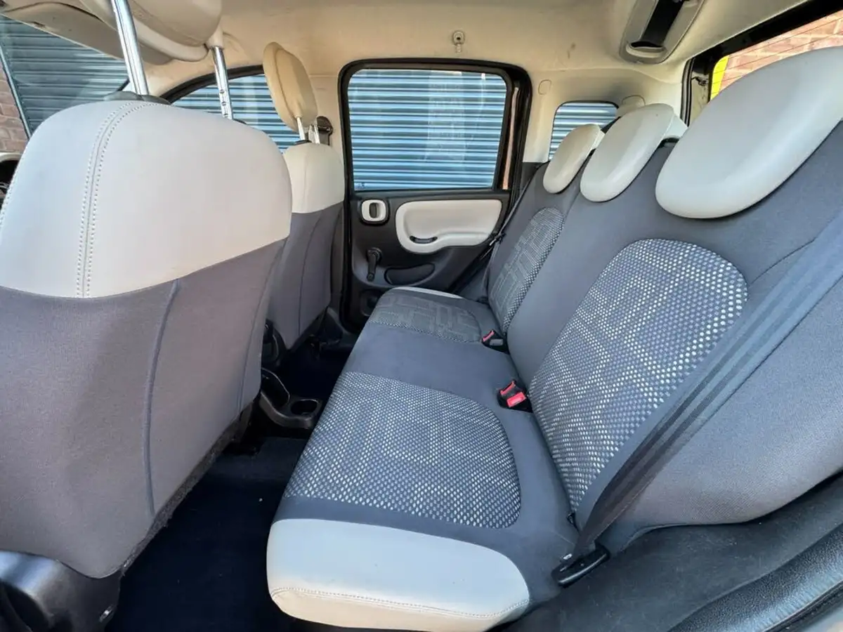 2014-fiat-panda-09-4x4-big-15