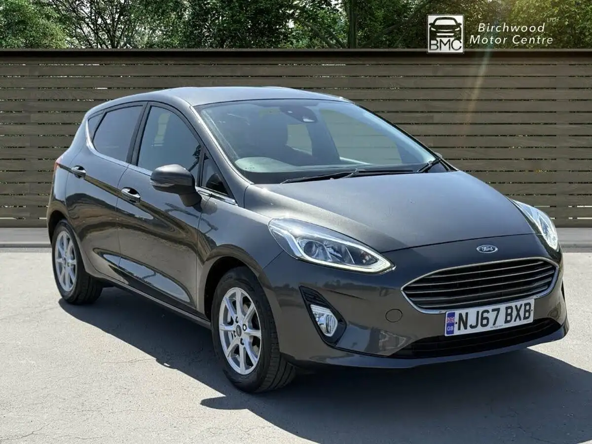 2017-ford-fiesta-10t-zetec-100ps-ecoboost-ss-5d-big-0