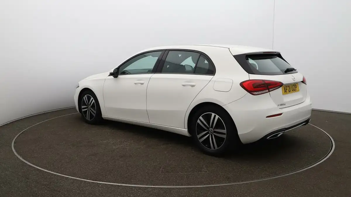 2021-mercedes-benz-a-class-15d-a180d-sport-hatchback-5d-7g-dct-big-5