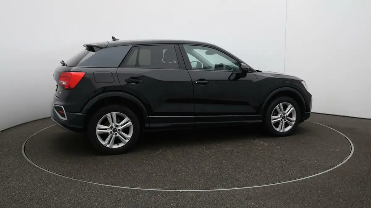 2022-audi-q2-15-35-tfsi-sport-big-47