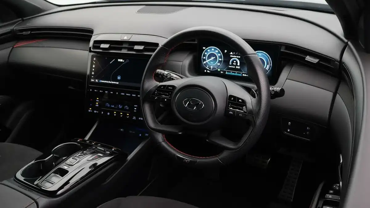 2023-hyundai-tucson-16-t-gdi-n-line-265ps-4wd-phev-auto-big-9