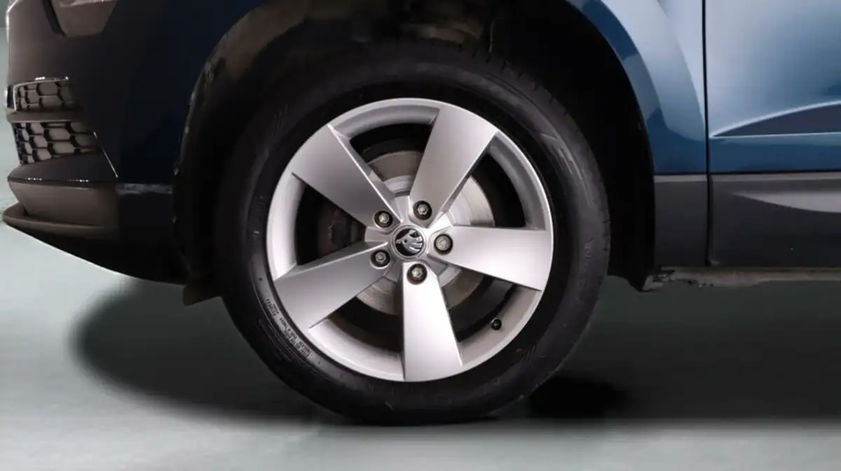 2019-skoda-karoq-16tdi-se-big-17