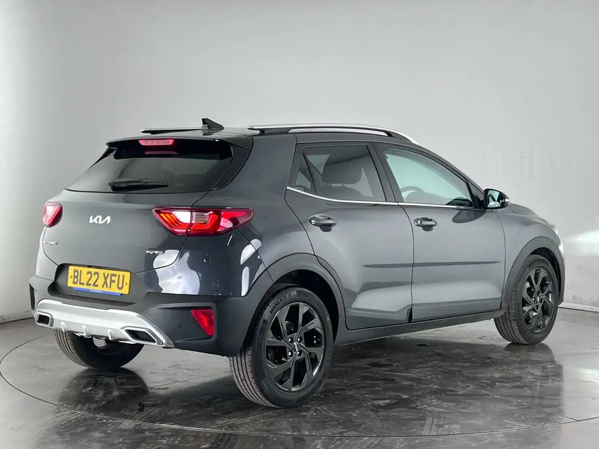 2022-kia-stonic-10-t-gdi-connect-dct-big-4