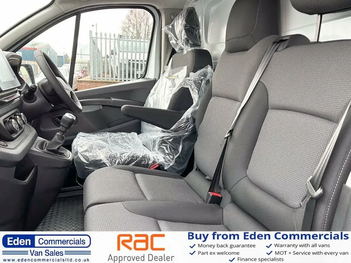 2024-renault-trafic-20dci-ll30-130-advance-panel-big-21
