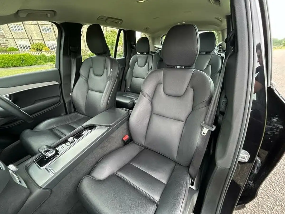 2023-volvo-xc90-20-b5-core-big-38
