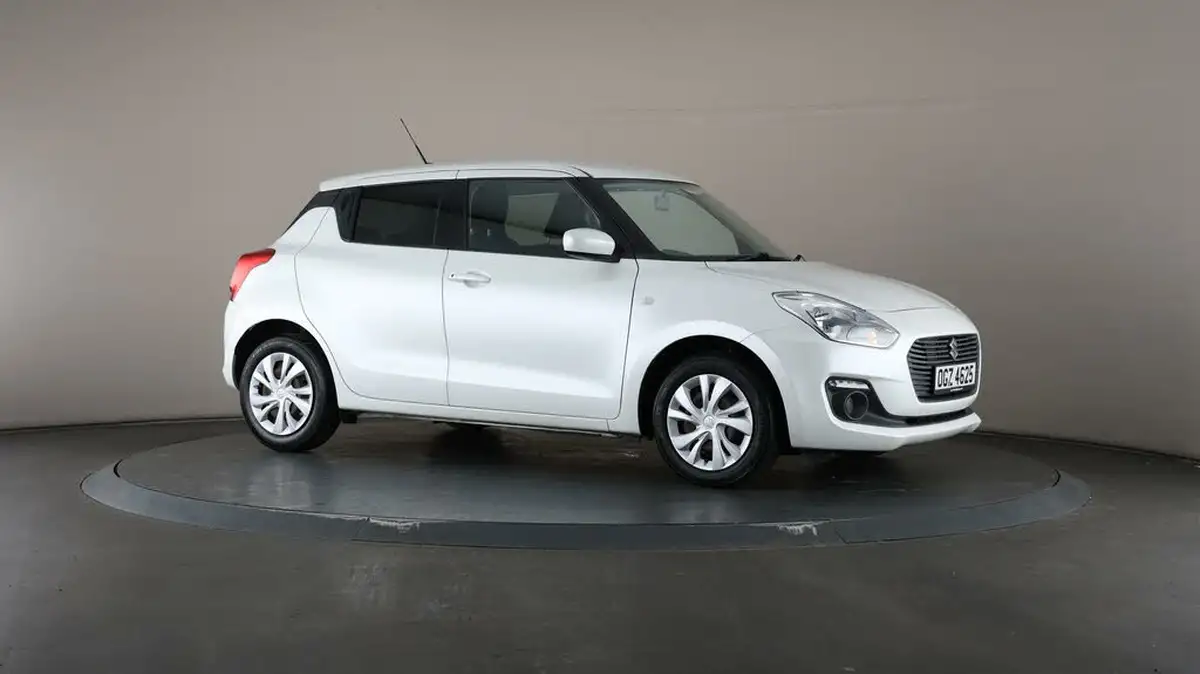 2019-suzuki-swift-12-dualjet-attitude-big-53