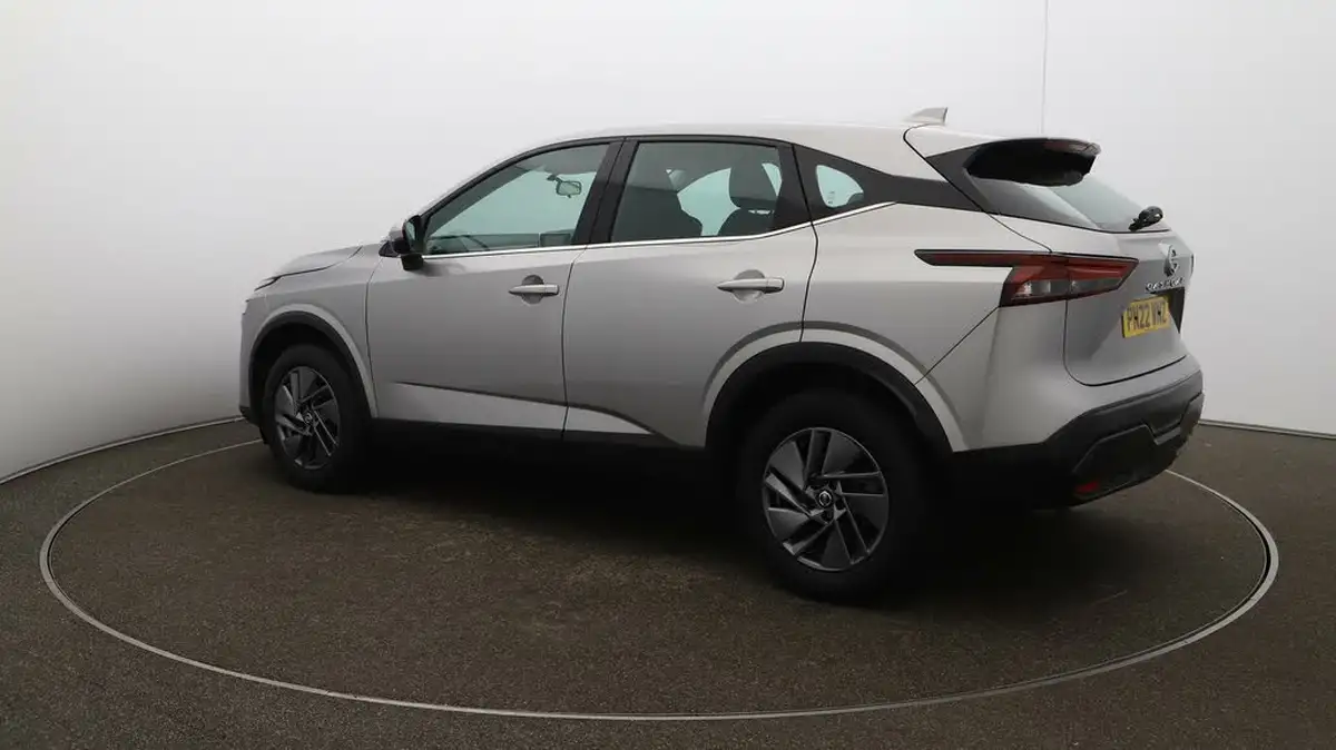 2022-nissan-qashqai-13-dig-t-acenta-premium-140ps-big-33