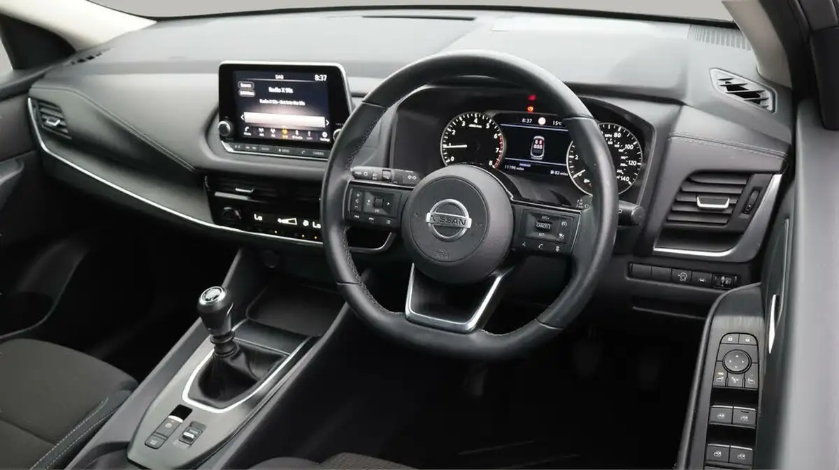 2022-nissan-qashqai-13-dig-t-acenta-premium-140ps-big-9
