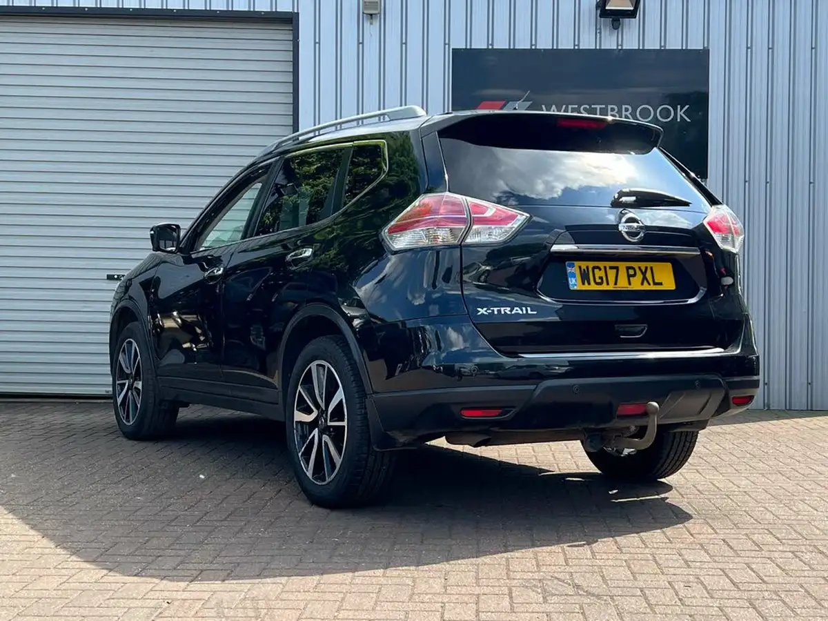 2017-nissan-x-trail-20dci-tekna-4x4-big-9