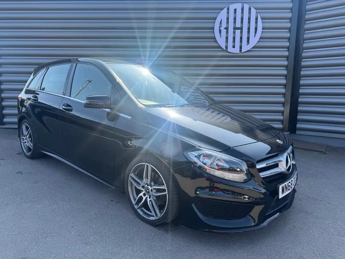 2018-mercedes-benz-b-class-16-b180-amg-line-122ps-ss-7g-dct-big-0