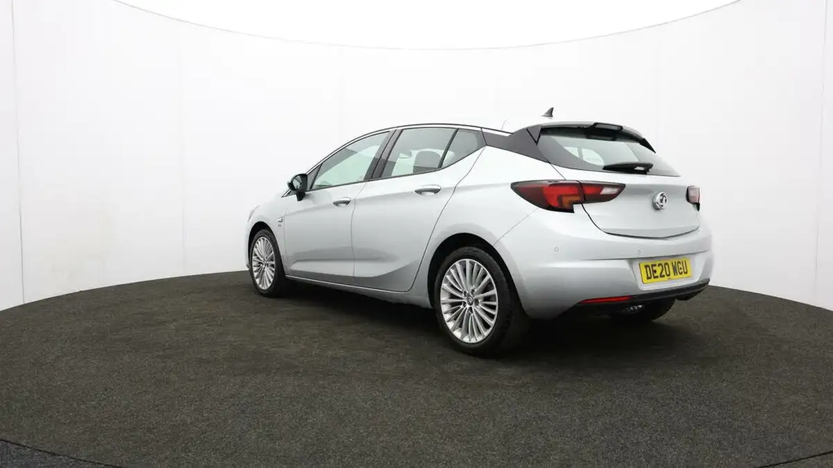 2020-vauxhall-astra-12-turbo-elite-nav-big-74
