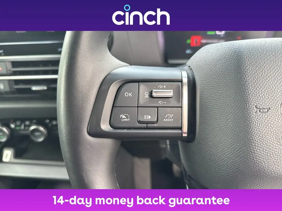 2022-citroen-c4-e-shine-big-31