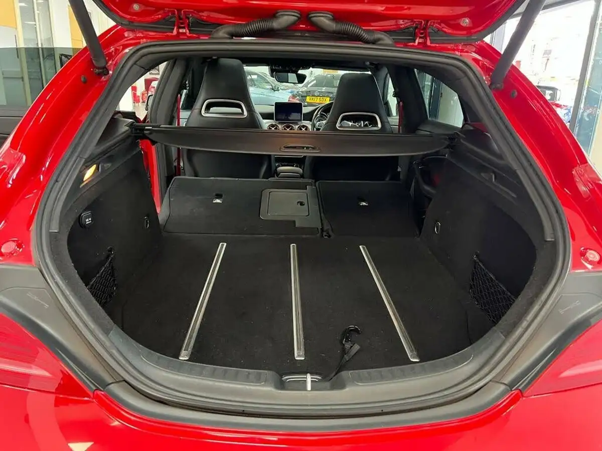 2015-mercedes-benz-cla-20-cla250-amg-ss-shooting-brake-5d-4matic-7g-dct-big-48