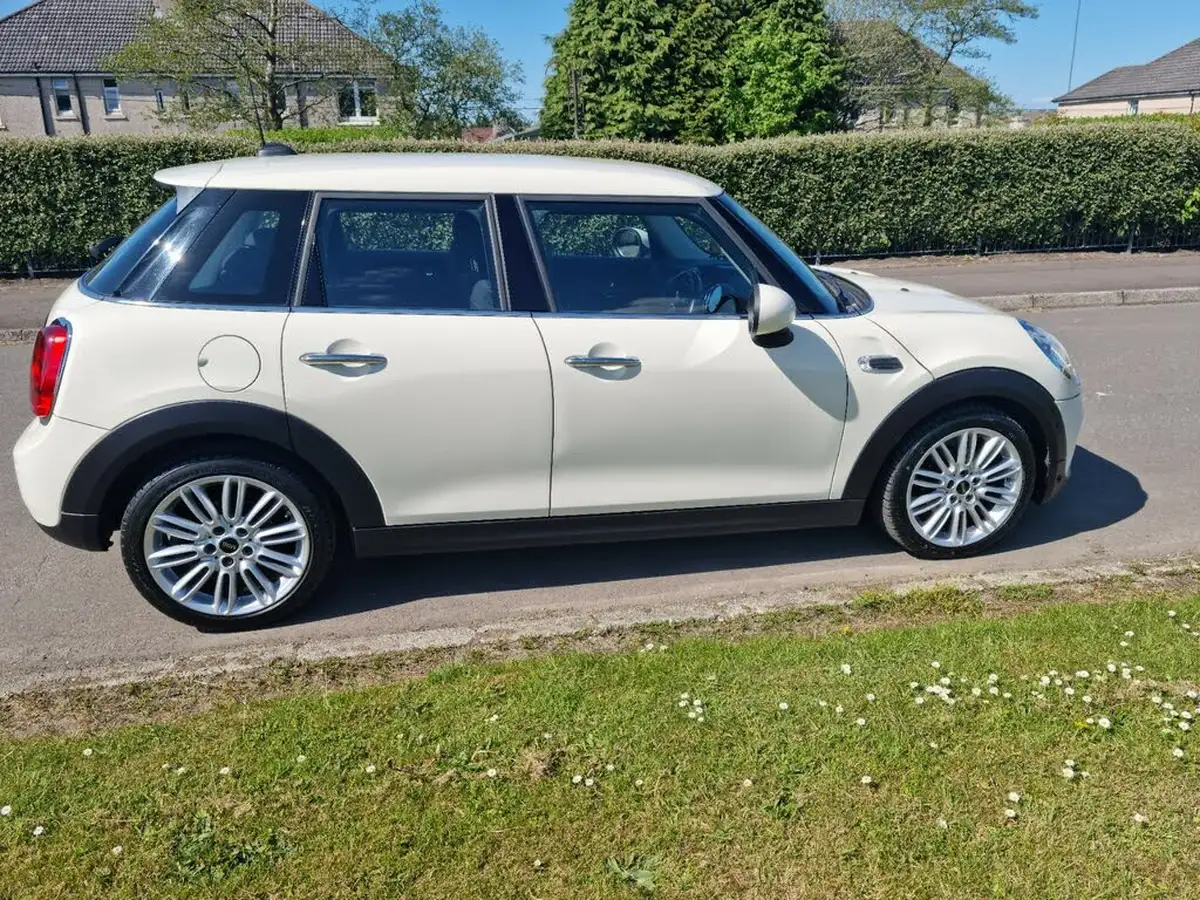 2018-mini-cooper-15td-cooper-d-ss-hatchback-5d-big-5