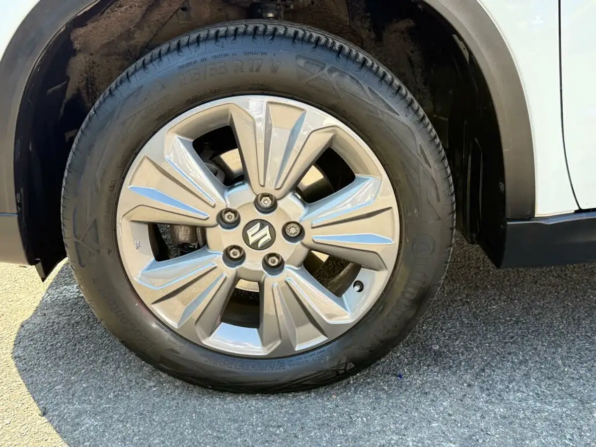 2023-suzuki-vitara-14-boosterjet-sz-t-big-15