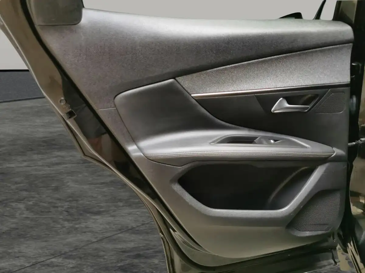 2019-peugeot-3008-suv-15-bluehdi-gt-line-big-36