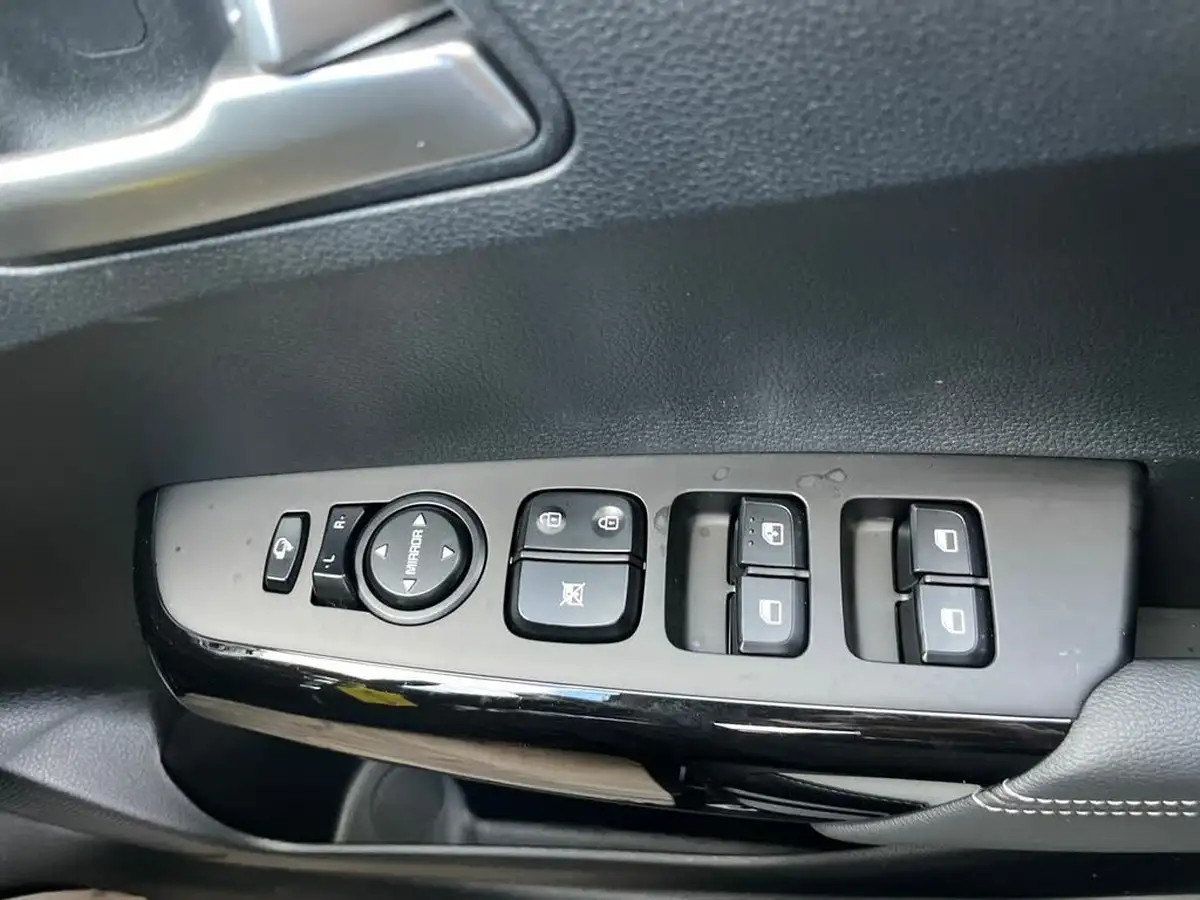 2024-kia-picanto-10-gt-line-62bhp-auto-seq-big-18