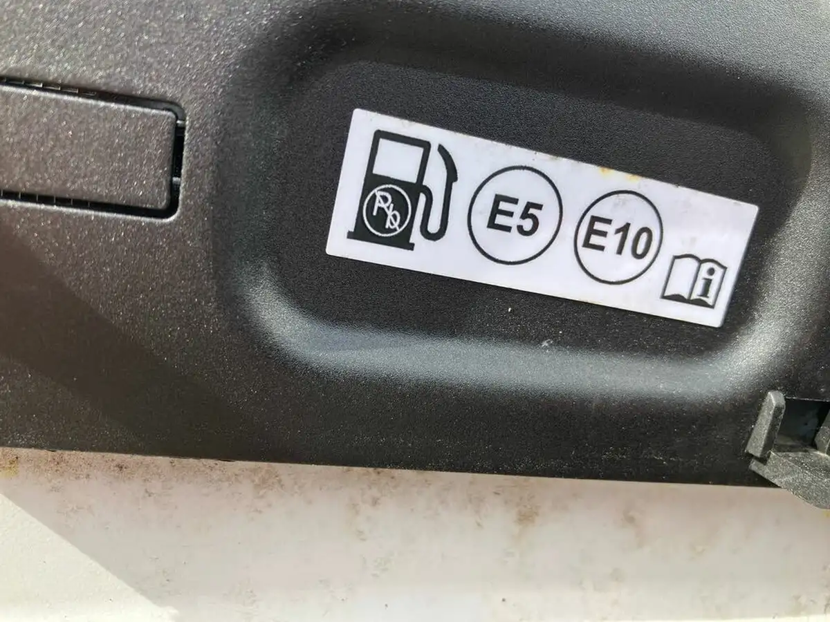2021-citroen-c3-aircross-12-puretech-c-series-big-26
