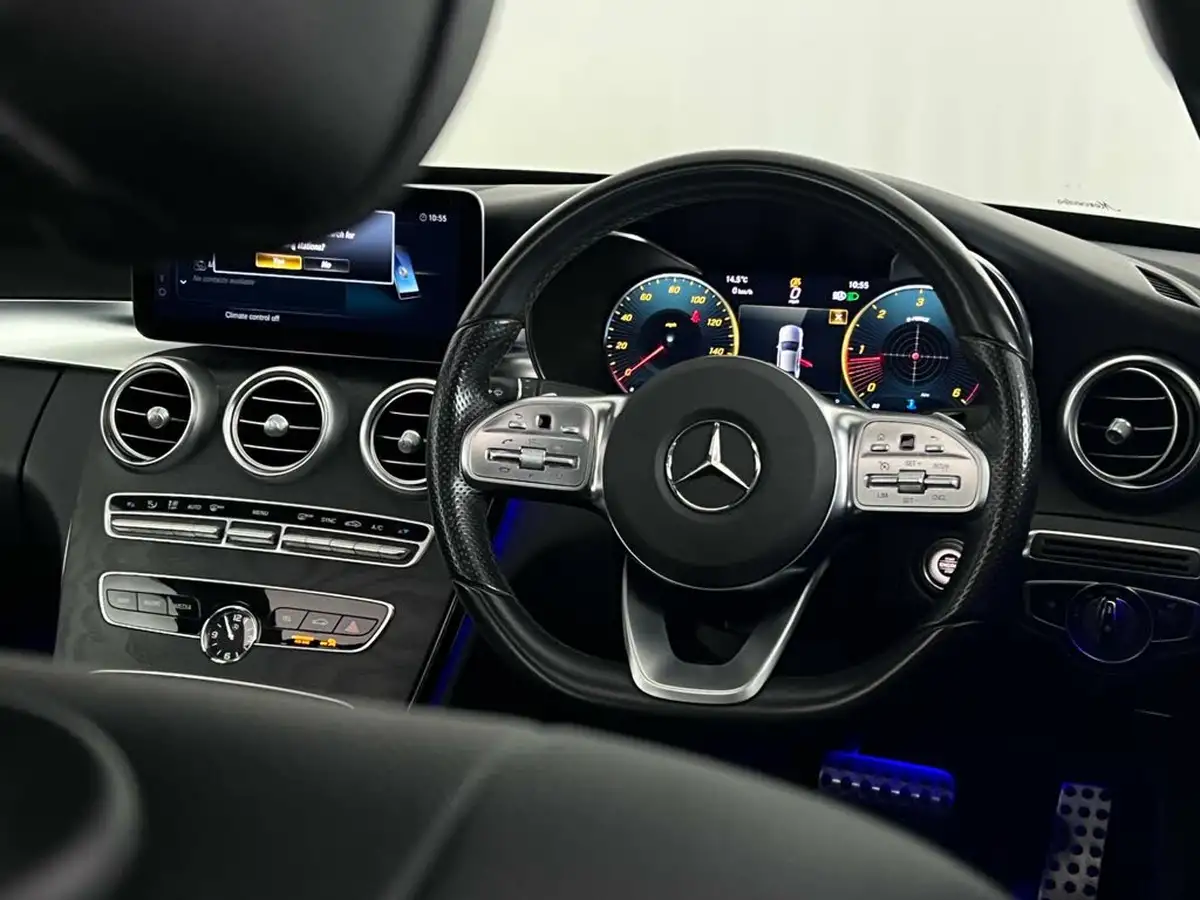 2018-mercedes-benz-c-class-20d-c220d-amg-line-premium-plusss-saloon-4d-big-22