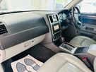 2007-chrysler-300c-30td-saloon-4d-small-34
