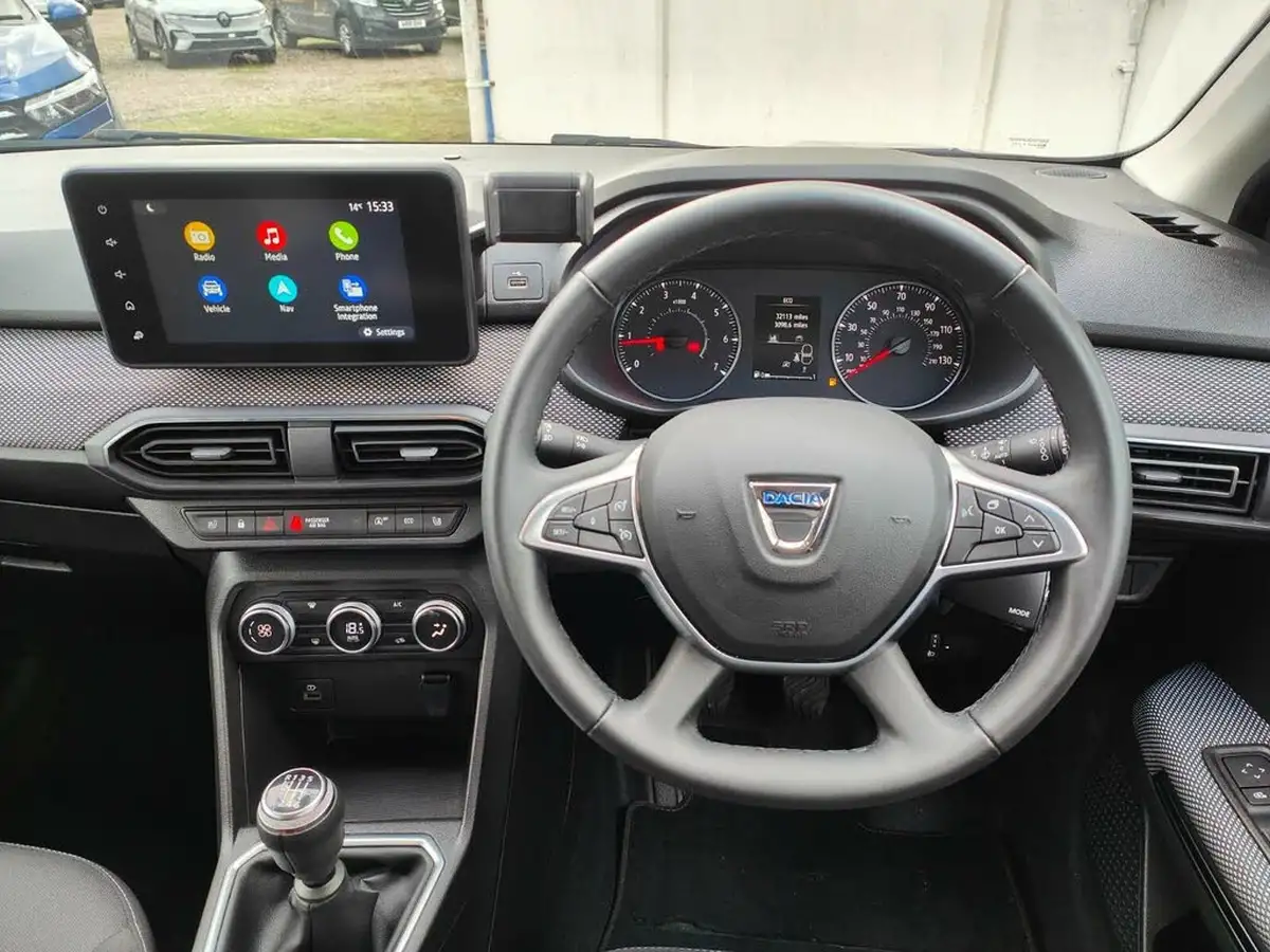 2023-dacia-jogger-10-tce-extreme-se-big-9
