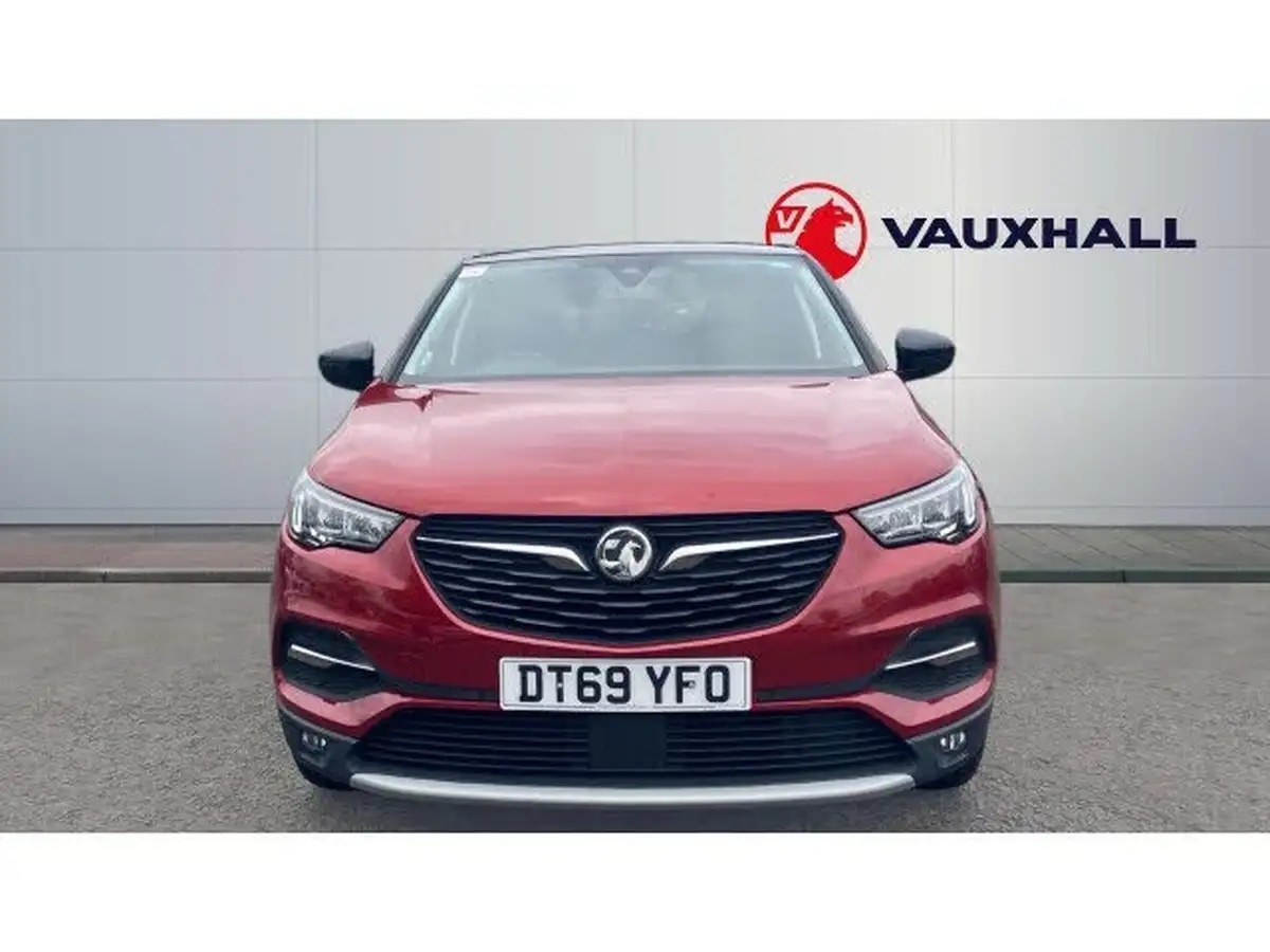 2020-vauxhall-grandland-x-12-sri-nav-big-2