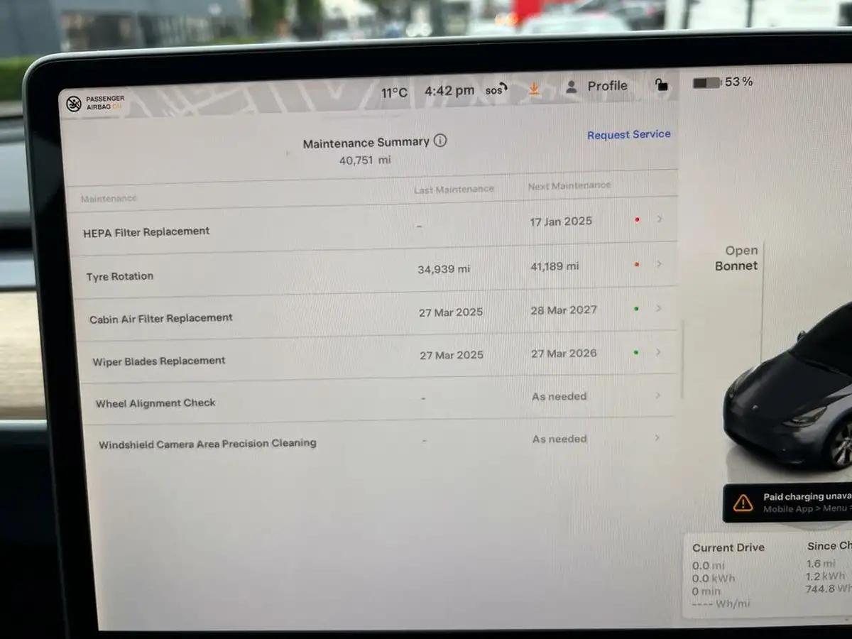 2022-tesla-model-y-e-long-range-big-26