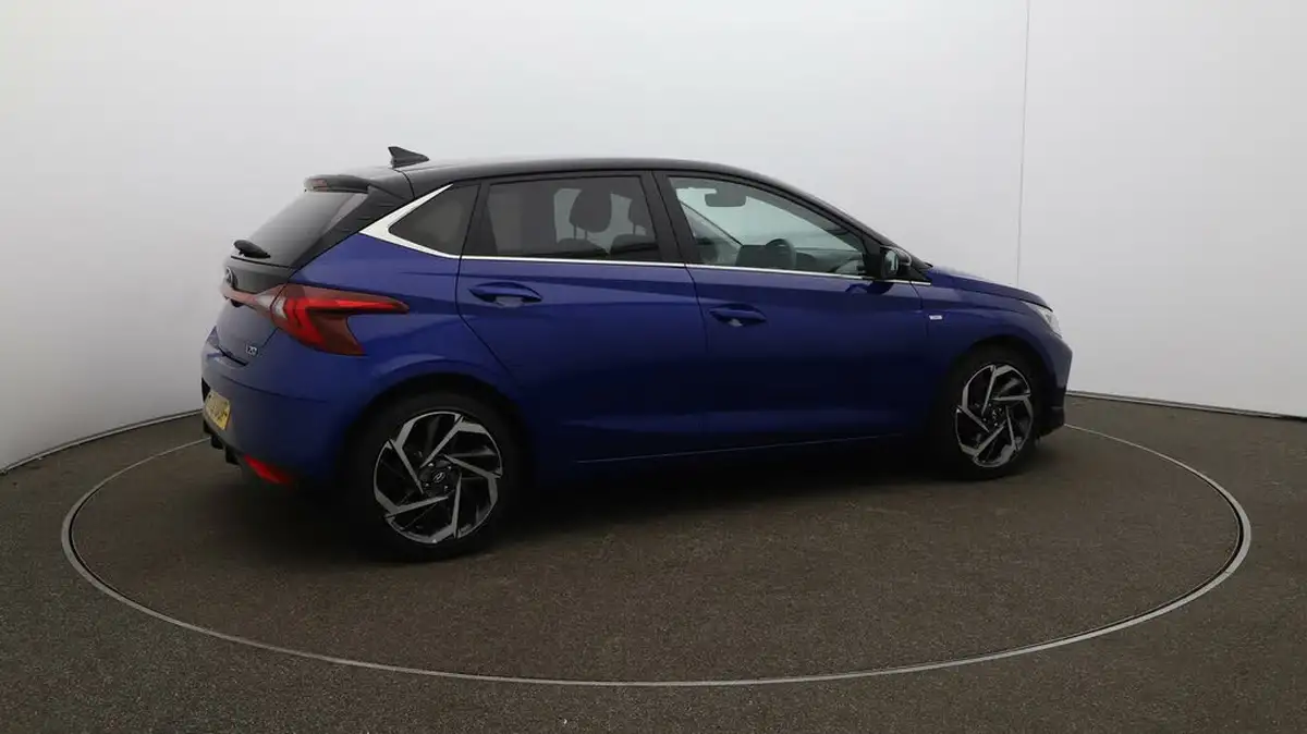 2022-hyundai-i20-10-t-gdi-ultimate-dct-big-52