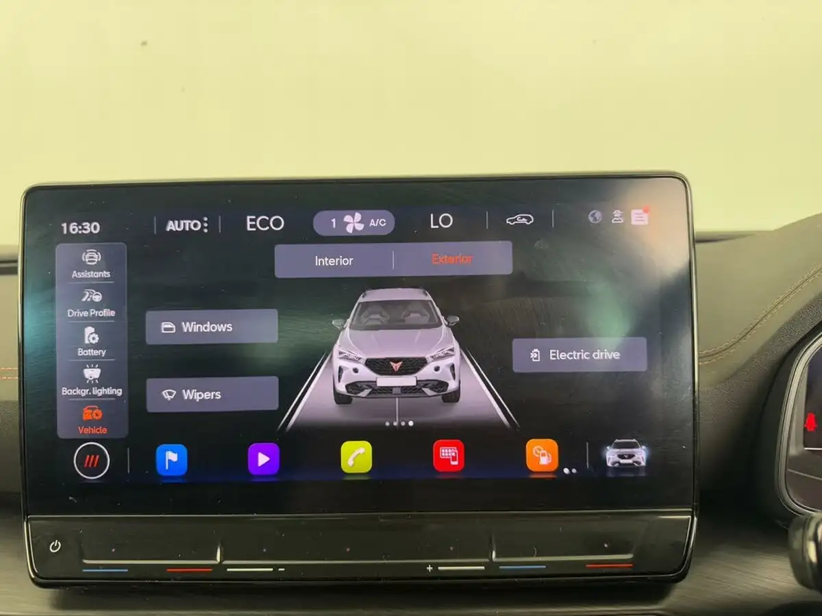2021-cupra-formentor-14-e-hybrid-v1-big-40