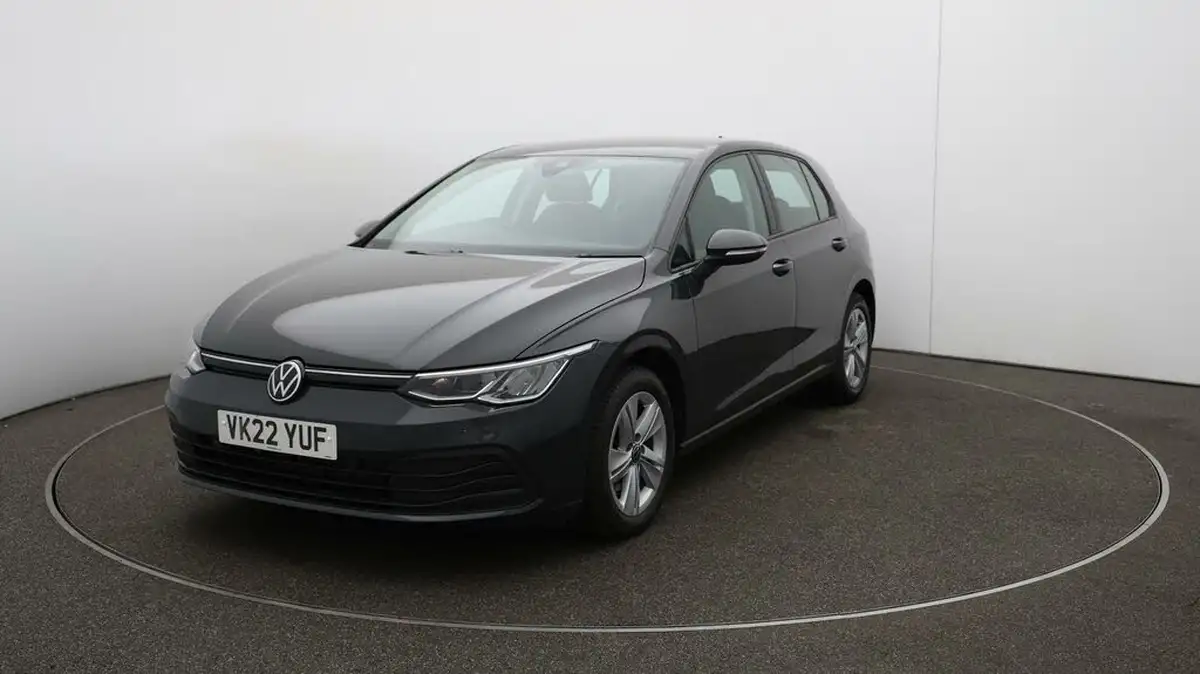 2022-volkswagen-golf-15-tsi-life-150ps-hatchback-big-36