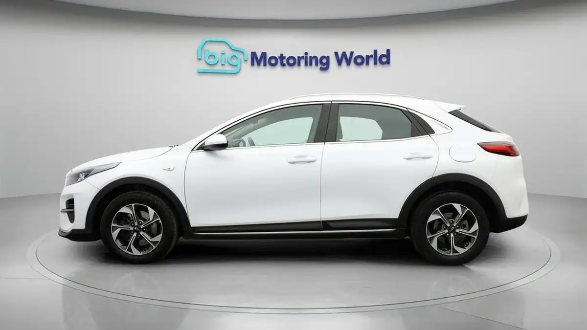 2021-kia-xceed-10-t-gdi-2-big-3
