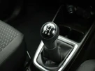 2019-suzuki-swift-12-dualjet-attitude-small-24