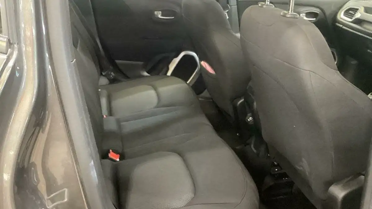 2018-jeep-renegade-13-gse-longitude-big-13