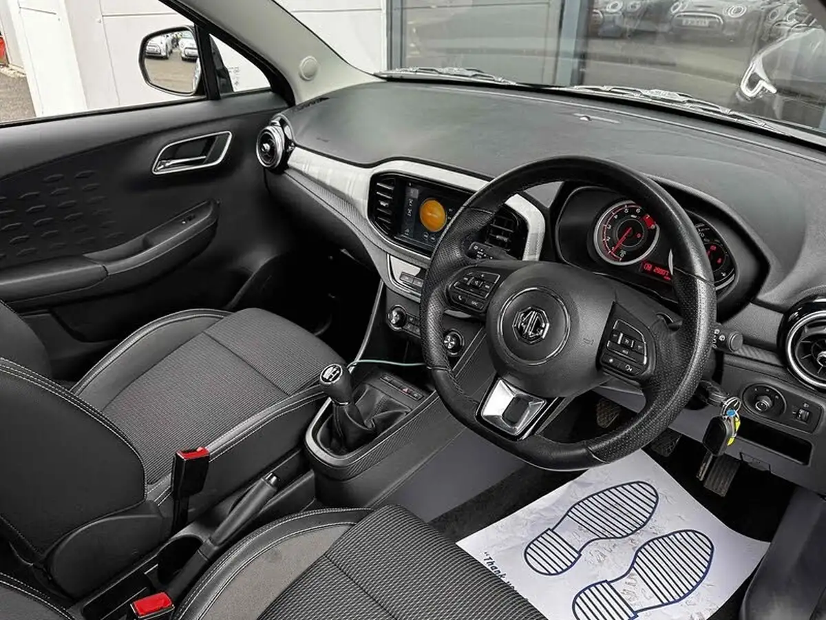 2022-mg-mg3-15-vti-tech-exclusive-nav-big-21