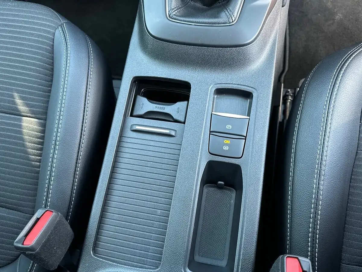 2023-ford-kuga-15t-titanium-edition-big-27