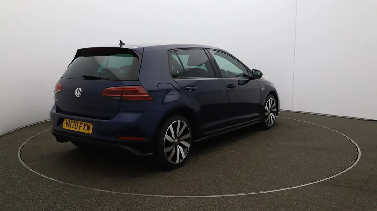 2020-volkswagen-golf-14-tsi-gte-advance-big-54
