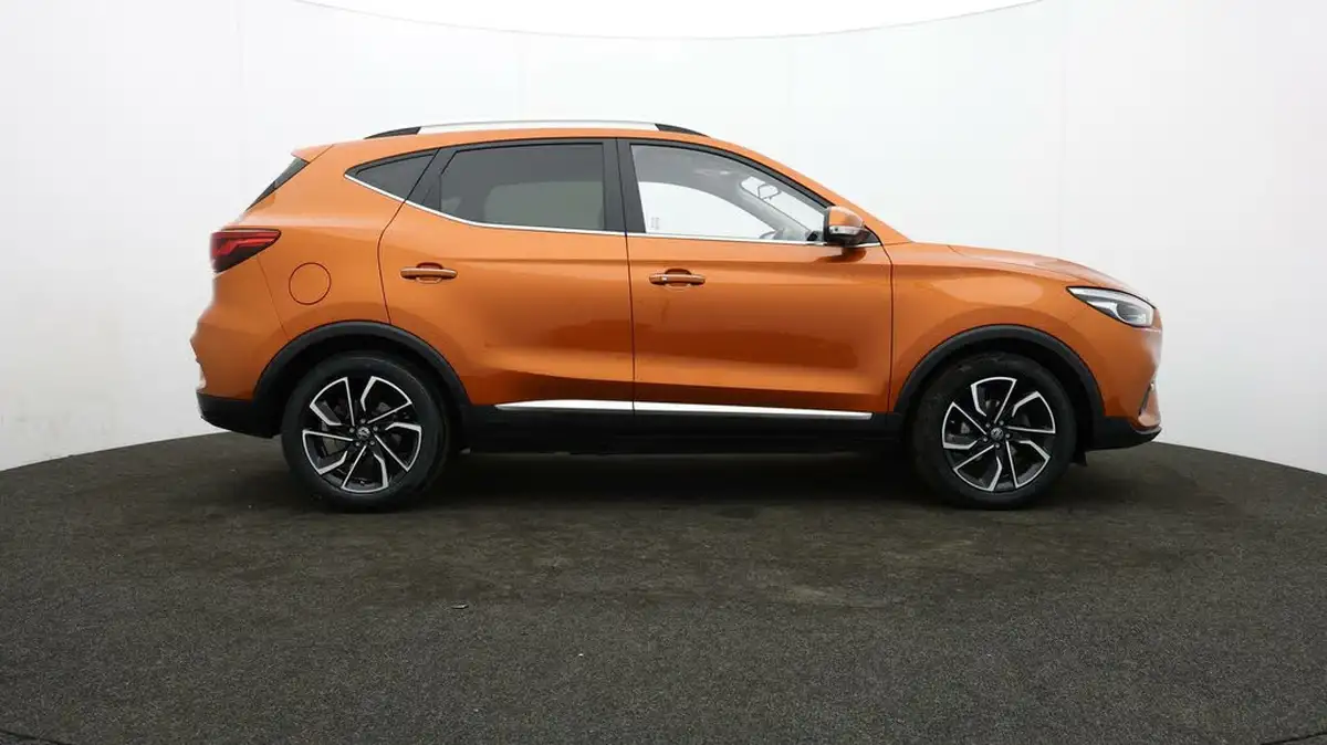 2023-mg-zs-suv-10t-gdi-exclusive-auto-big-37