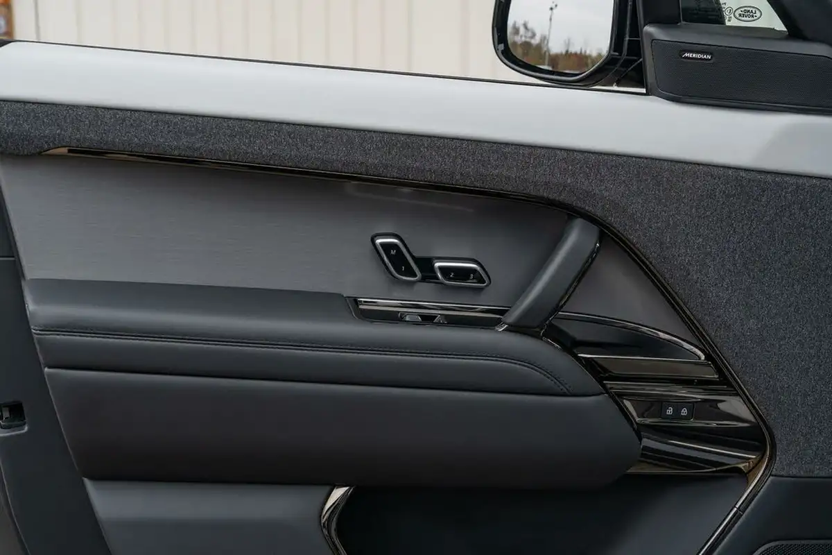 2023-land-rover-range-rover-sport-30-d300-dynamic-se-big-34