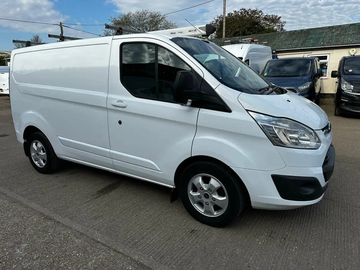 2016-ford-transit-custom-20tdci-270-l1h2-limited-130pseu6-big-12