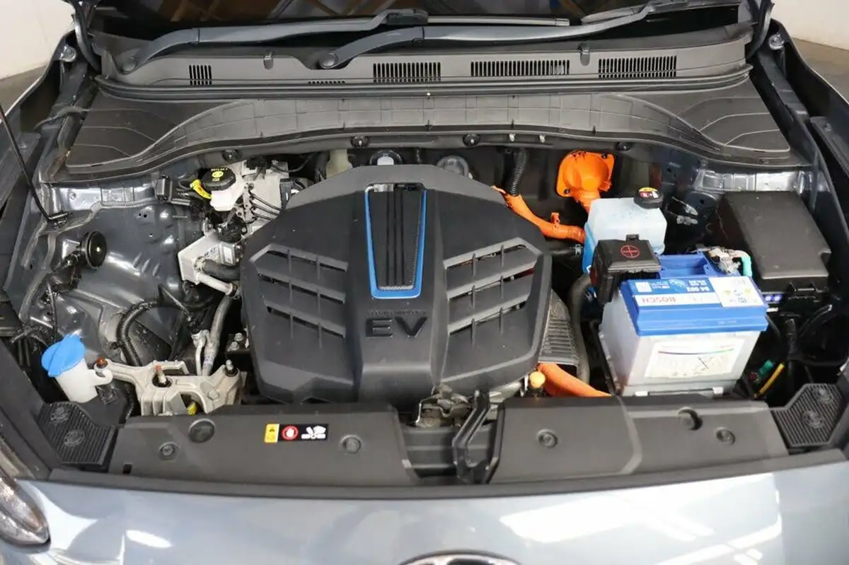 2021-hyundai-kona-e-premium-204ps-64kwh-7kw-obc-big-16