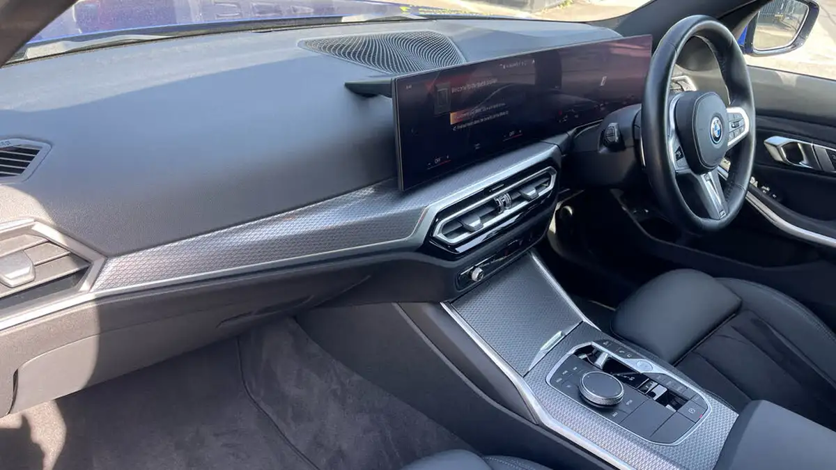 2022-bmw-3-series-20-330e-m-sport-touring-5d-big-9