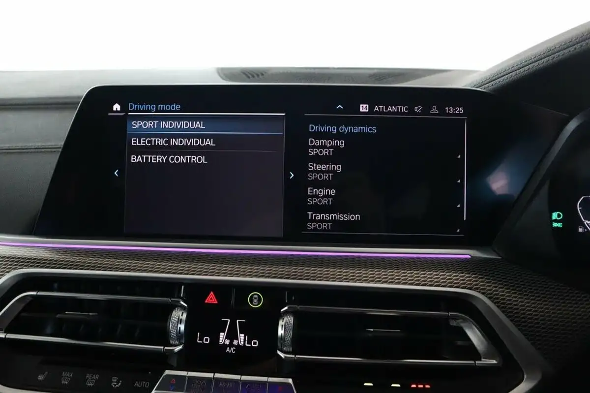 2022-bmw-x5-30-xdrive-45e-m-sport-394bhp-big-47